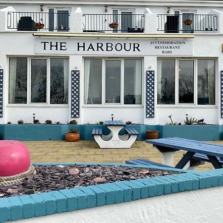 Отель The Harbour Bar & Bistro Семас-Бэй Экстерьер фото